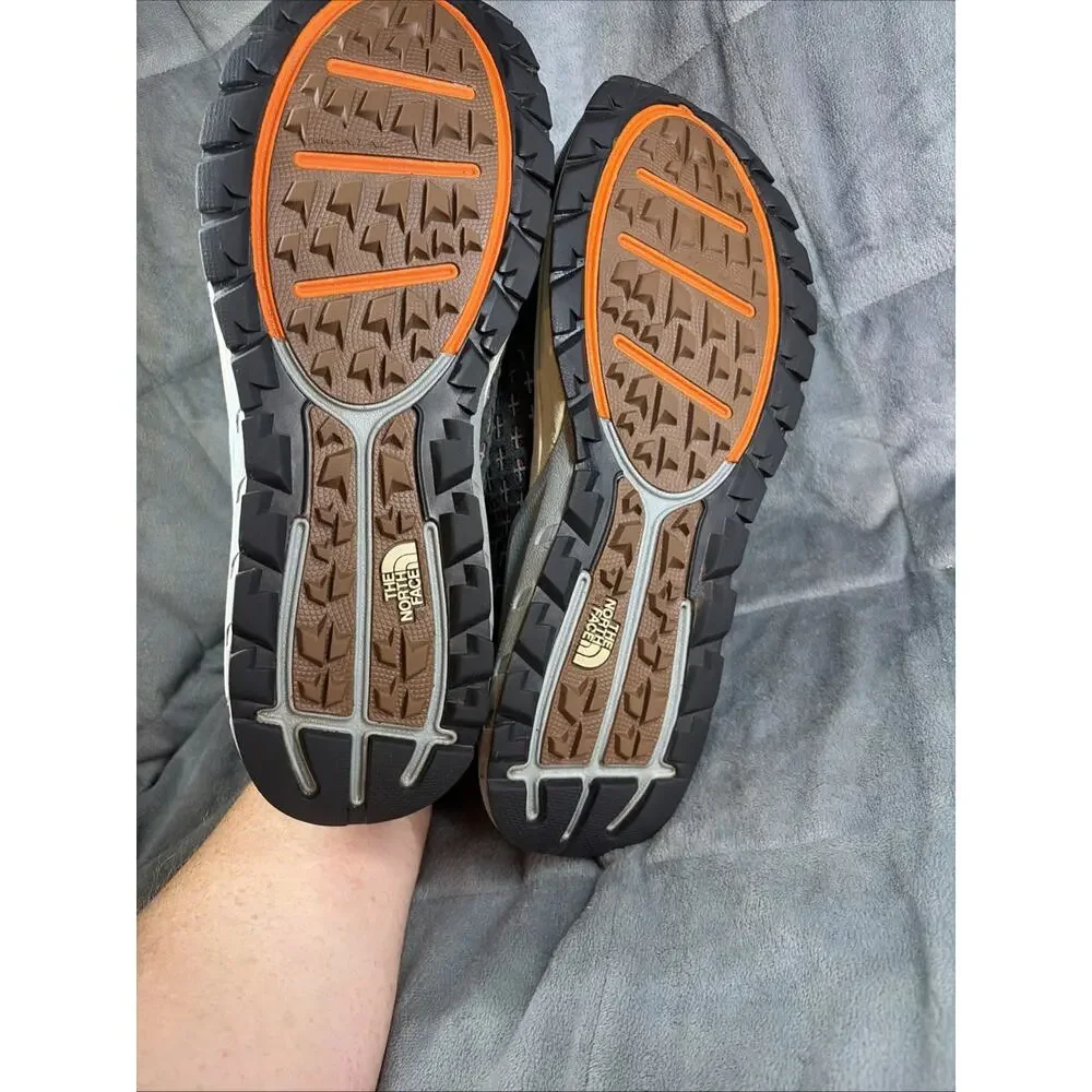 North Face Men’s Mountain Sneaker 10 Graphite Grey/Tagumi Brown. Great Shape!!
